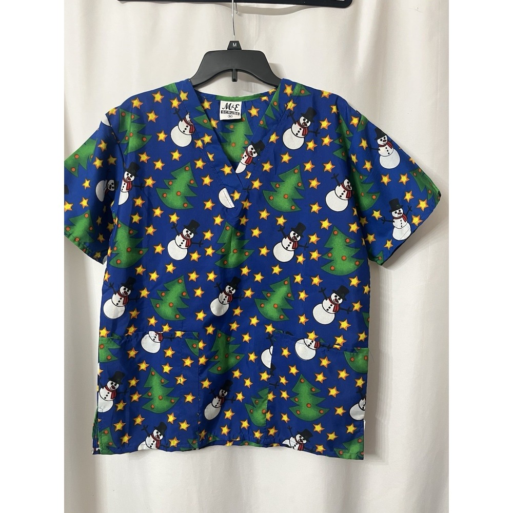 M & E Scrub Top‎ Christmas Snowman Trees Winter Stars  G46
